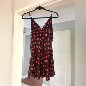 chic BoHo dress!! urban outfitters 🤍